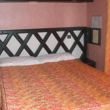 Hotel Alena Patinoire Grenoble