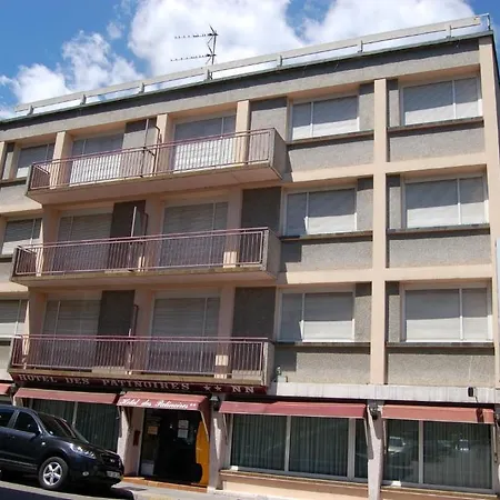 Alena Patinoire Hotel